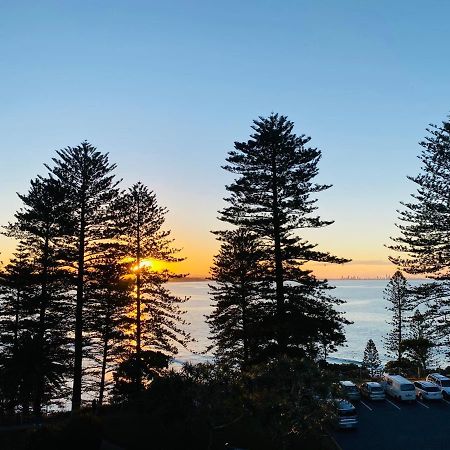 Rainbow Bay Beachhouse Coolangatta Eksteriør bilde